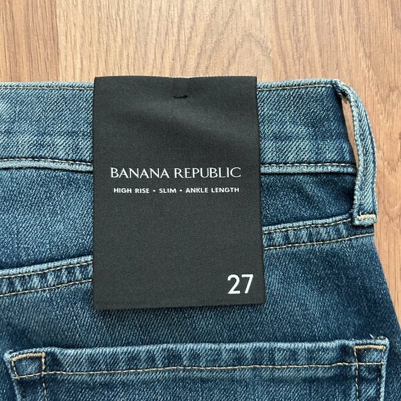 Banana Republic High-Rise Slim Jeans in Medium Wash - Picture 8 of 12